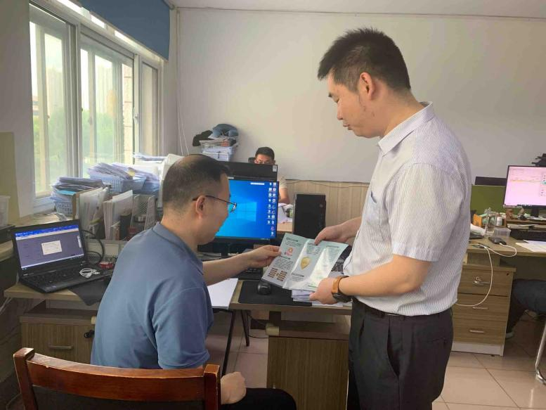 广发银行济宁分行走进企业开展保险专项教育宣传活动