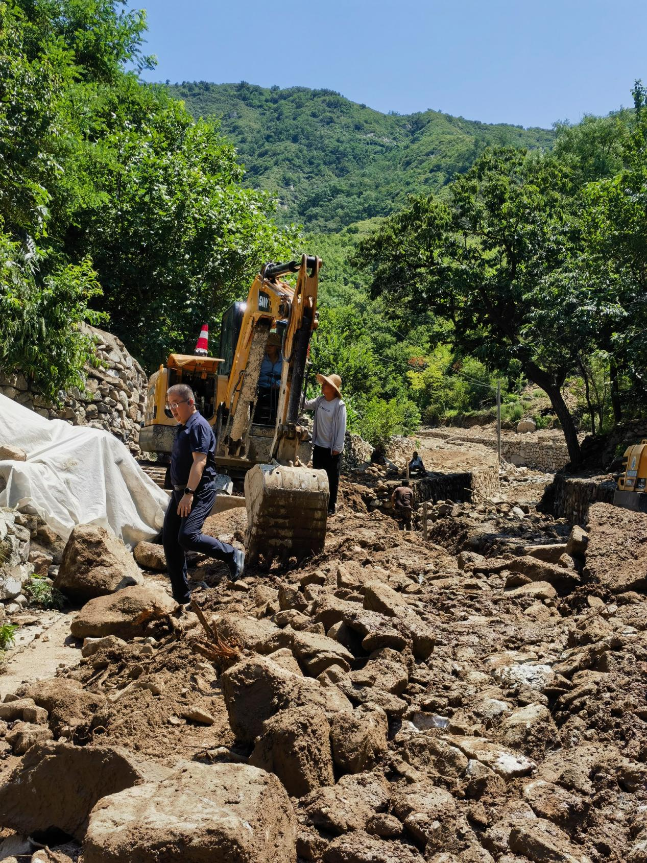 中国联通济南市分公司72小时极速建站，打通莱芜大王庄山区汛期通信“生命线”