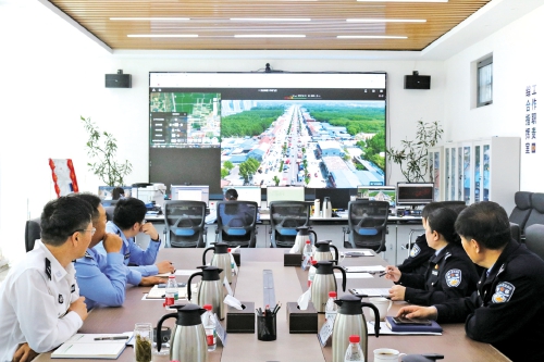 孙耿派出所以低空警务赋能基层社会治理——昔靠“铁脚板”今看“空中翼”