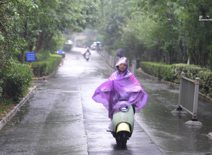 济南下周将进入多雨时段，下周五有中到大雨局部暴雨