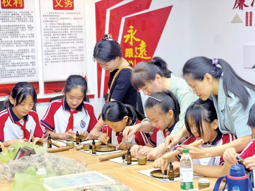 15分钟成长圈解锁槐荫少年多彩假期
