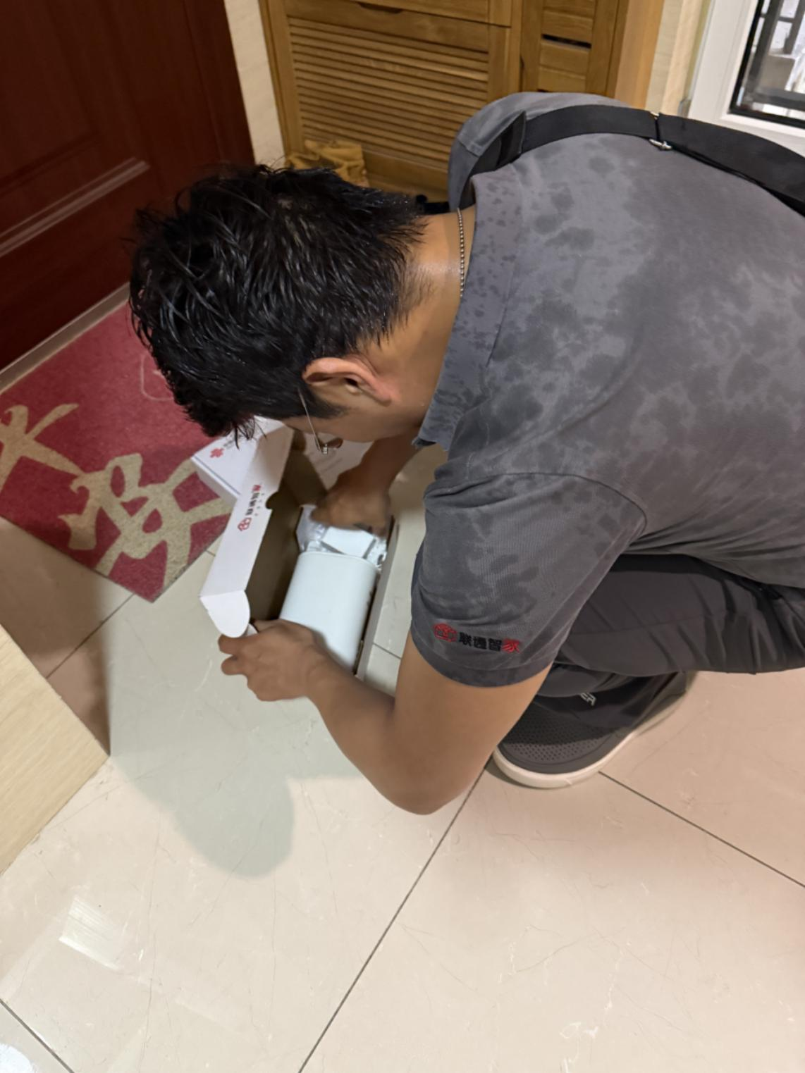 党旗飘扬践初心，红色堤坝保畅通——中国联通济南市分公司打赢汛情保通攻坚战