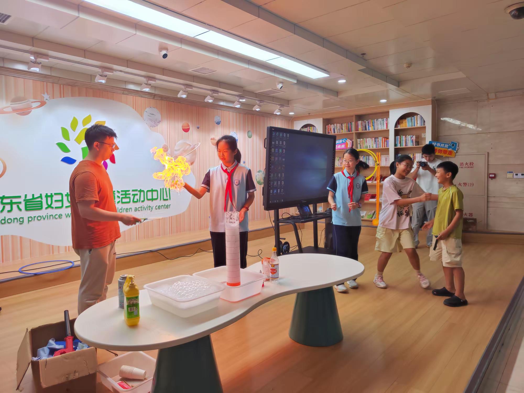 融媒先锋｜史料“活”了，英雄“近”了！英雄山脚下的回响