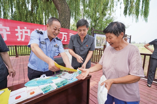 践行生态环境法典共护黄河生态安澜