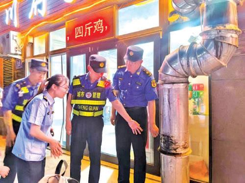 聚焦城市“微治理”精雕细琢护秩序——商河县城管局抓实秋季市容秩序精细化治理工作