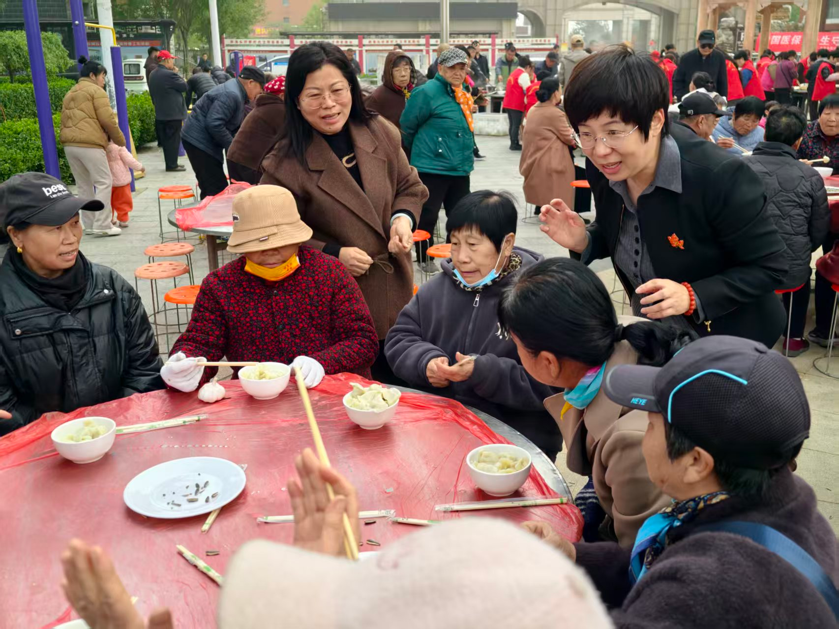 党旗领航“正”方向 初心为“定”百姓安——中国人寿河北省正定支公司以党建引领书写惠民答卷