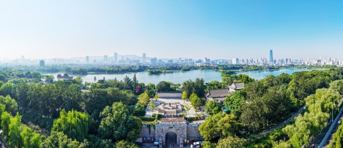 一年四季 泉在济南｜明湖秋晓