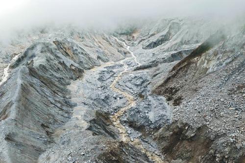 吉隆口岸核心区域上方堰塞湖险情基本解除
