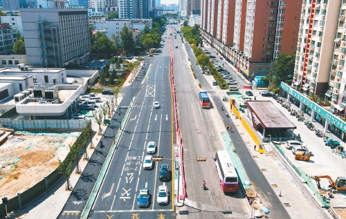 围挡撤场还路于行，济南轨道交通6号线西段沿线道路恢复通行