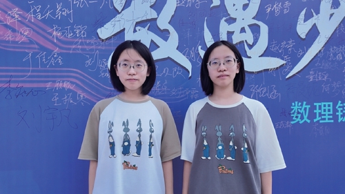 驻济高校集中迎新 不少新生自带“缘分”