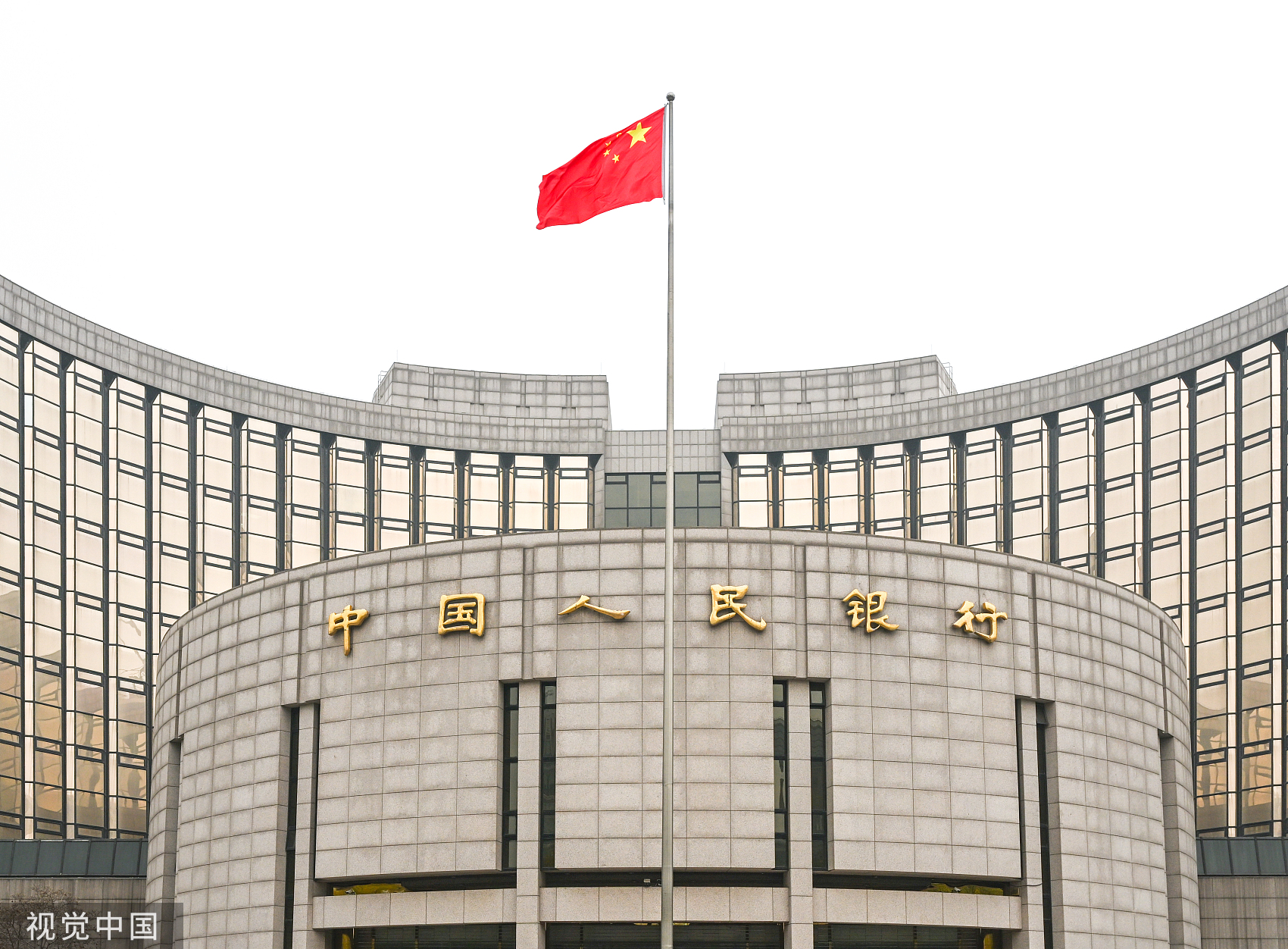 央行等量续做6个月期买断式逆回购