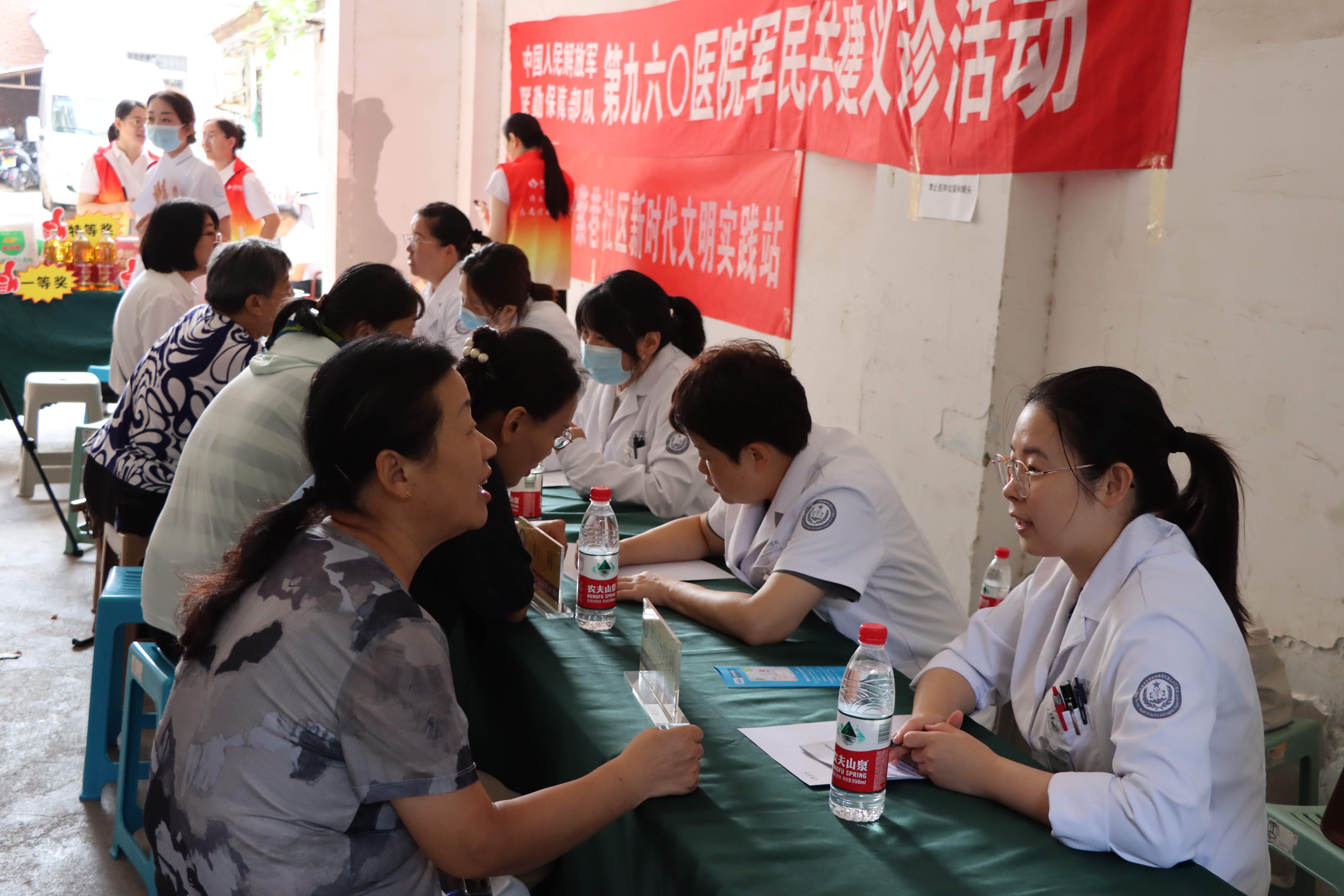 关爱老年人 义诊进社区 泰康人寿山东分公司开展“为民办实事”公益活动