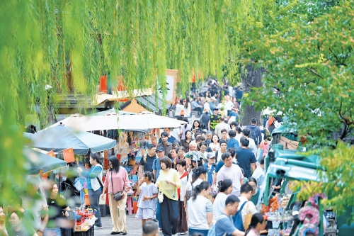 30家景区纳客121.30万人次，实现营收3591.01万元 中秋假期济南跻身自驾游热门目的地TOP10