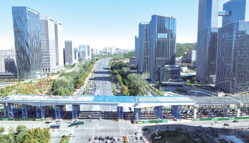 项目强省会｜跨经十路合龙段向南延伸贯通，济南凤凰黄河大桥南延主桥加速成势