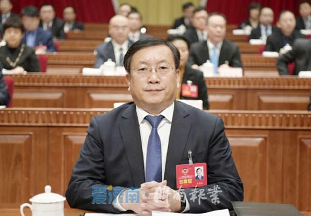 市政协十四届三次会议举行大会发言 王忠林孙述涛雷杰到会听取发言