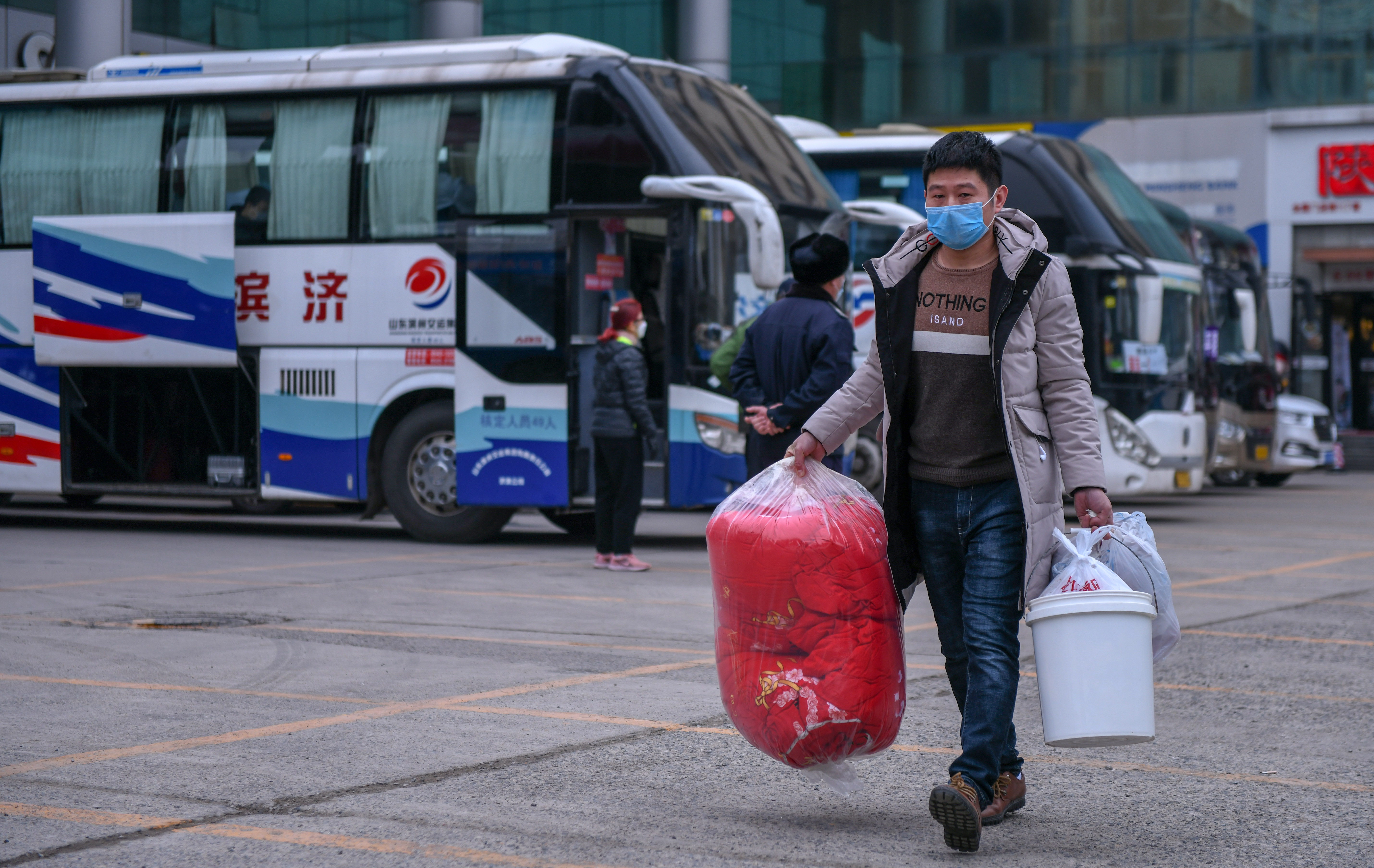 莱芜汽车总站图片