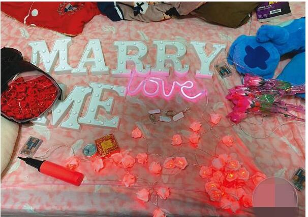 曝萧敬腾求婚是真的吗?Summer仅回应一笑置之