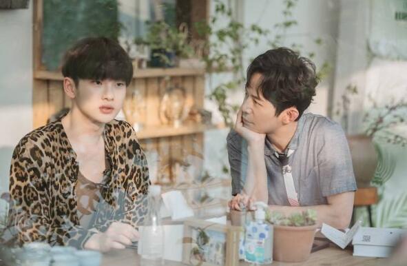 身藏功与名！何炅有退休想法 《朋友请听好》何炅说了什么令人沉默