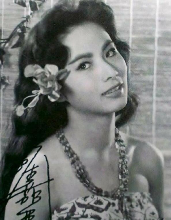 惋惜tvb初代女神欧嘉慧去世曾与汪明荃二女争夫