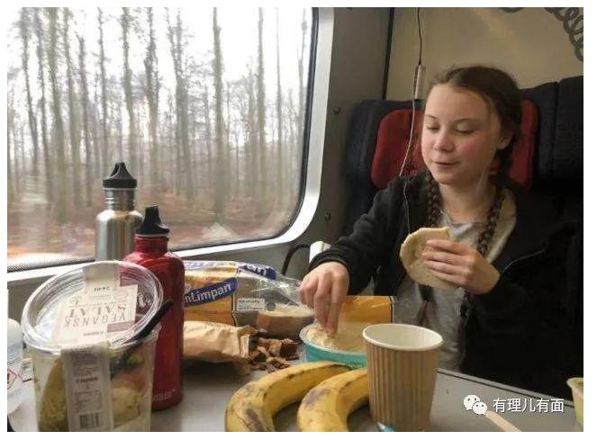 如中科院丁仲礼院士质问柴静的那句话: 中国人是不是人?