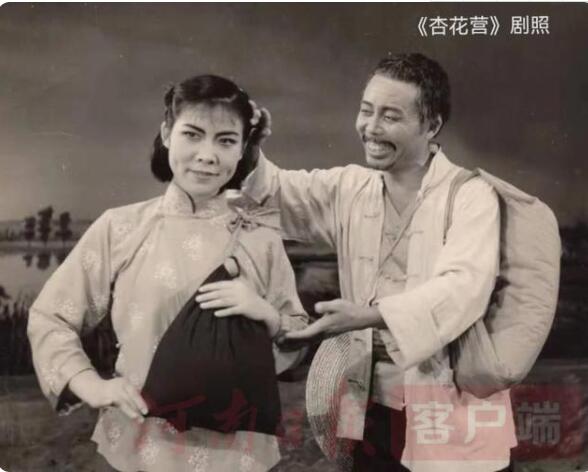 前不久,柳兰芳携手王善朴,杨华瑞,高洁等老艺术家们,登台献唱"唱支歌