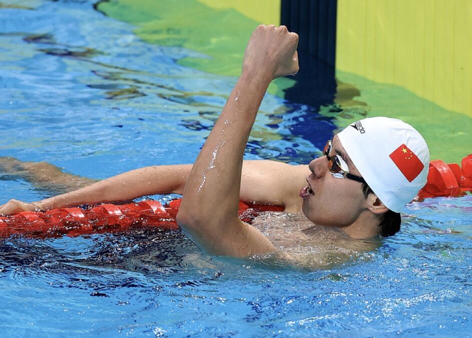 舜网记者直击全运会全运会首个游泳比赛日季新杰为山东摘得第28金