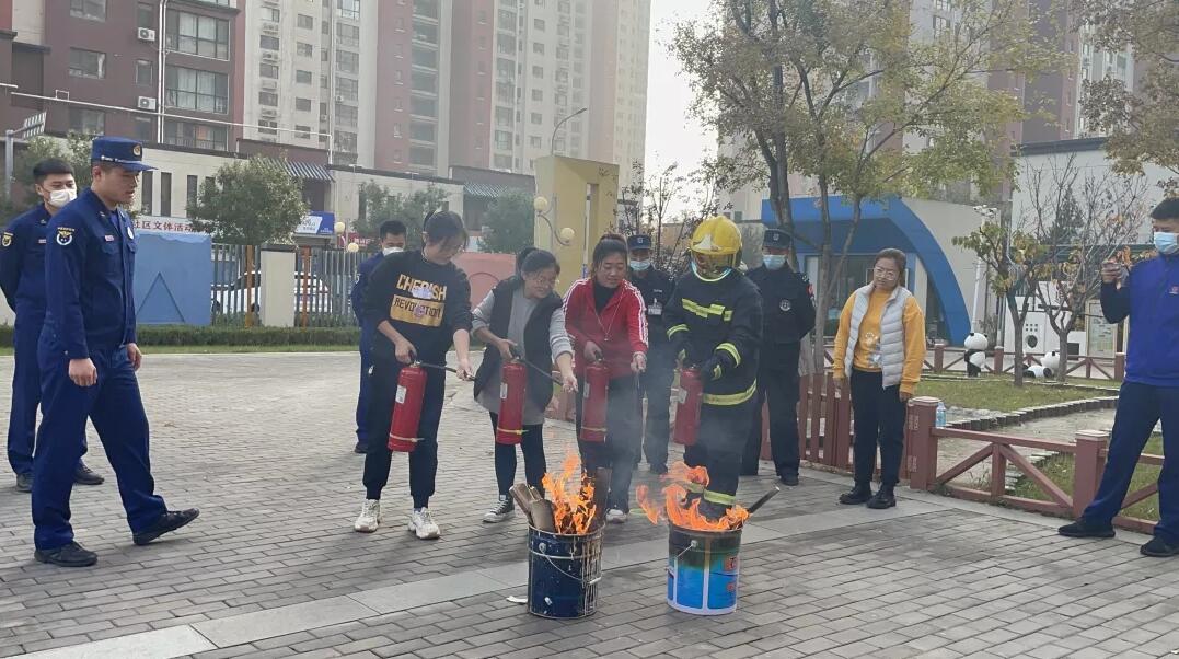 濟南市槐蔭區第三實驗幼兒園消防安全與你童行