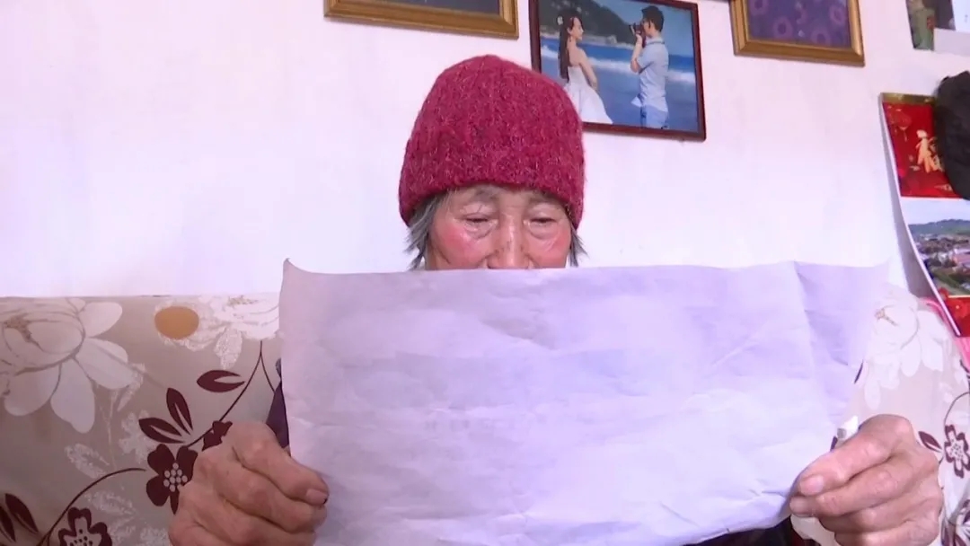 看哭烈士妻子从结婚9个月分离等到94岁阔别70多年再相见