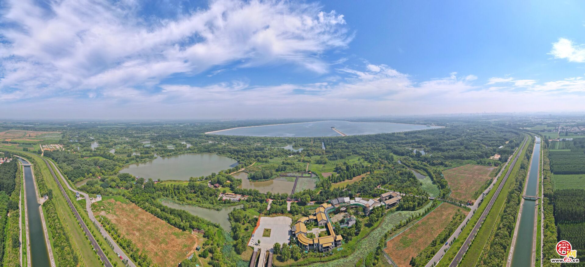 天蓝如海云似锦济南出现最美天空之镜