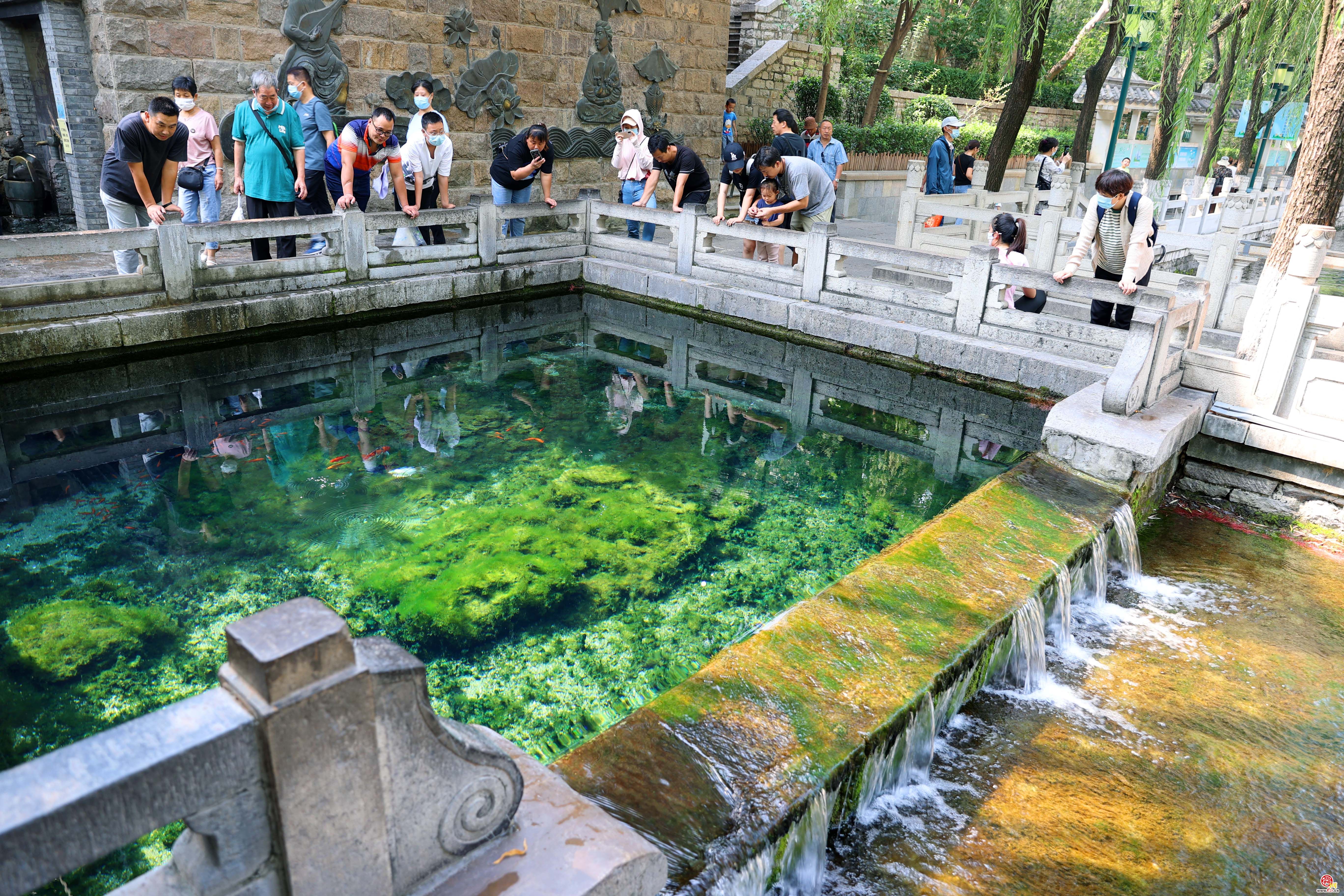 中秋节恰逢泉水节泉水游更火爆