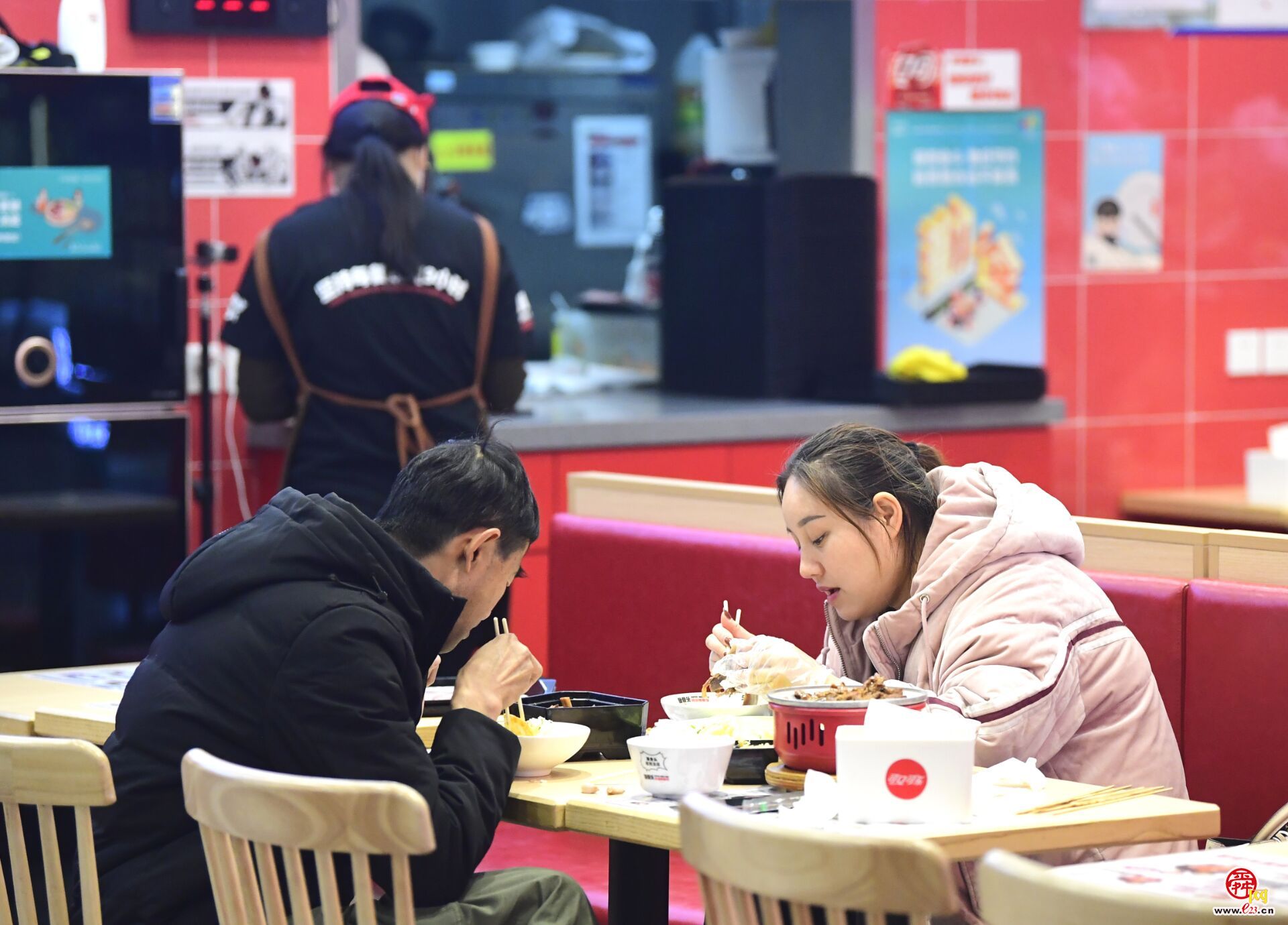 济南各大商业综合体餐饮堂食服务陆续恢复