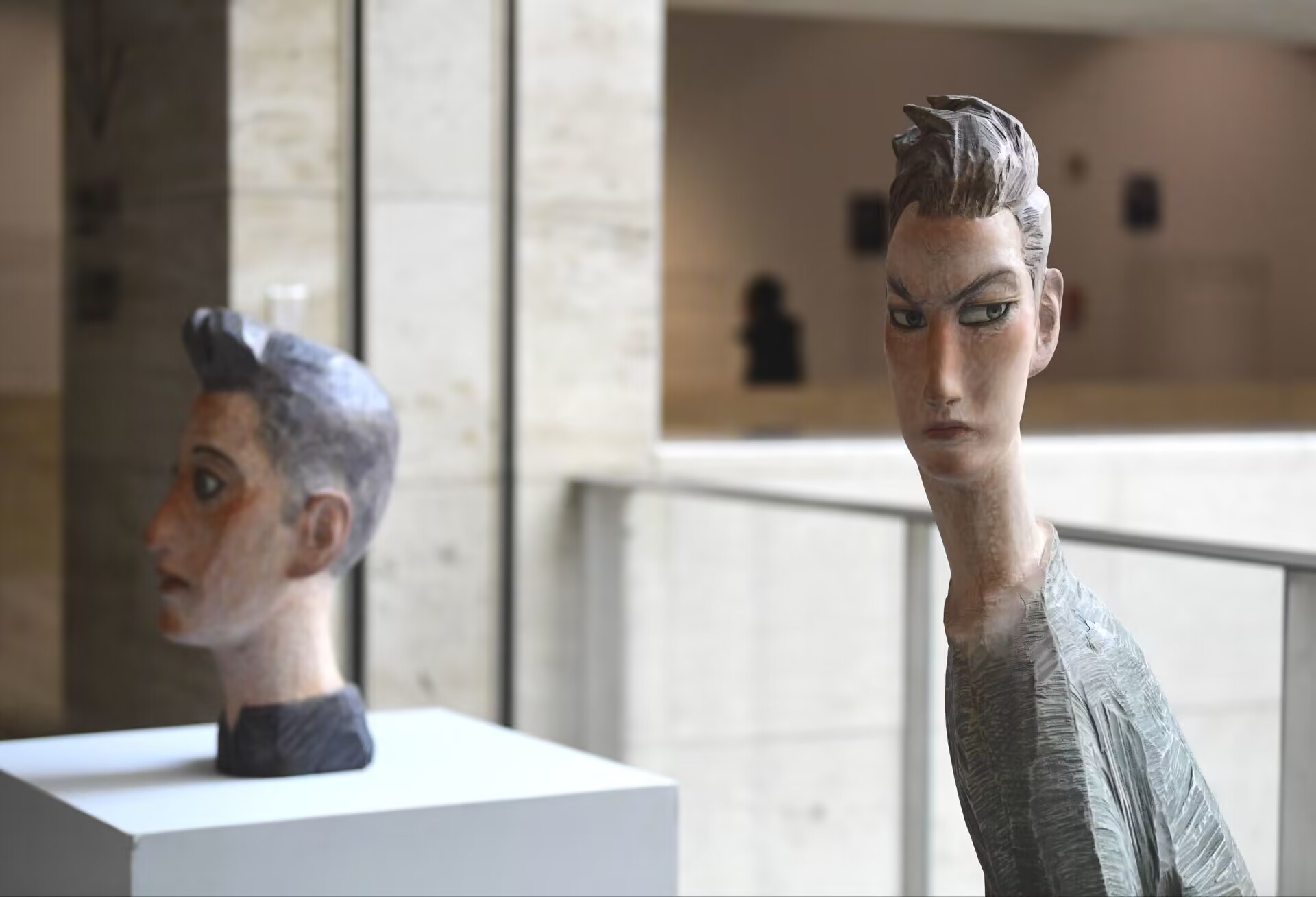 “共生世界—2022济南国际双年展”帷幕揭开 济南市民感受当代艺术的光影魅力