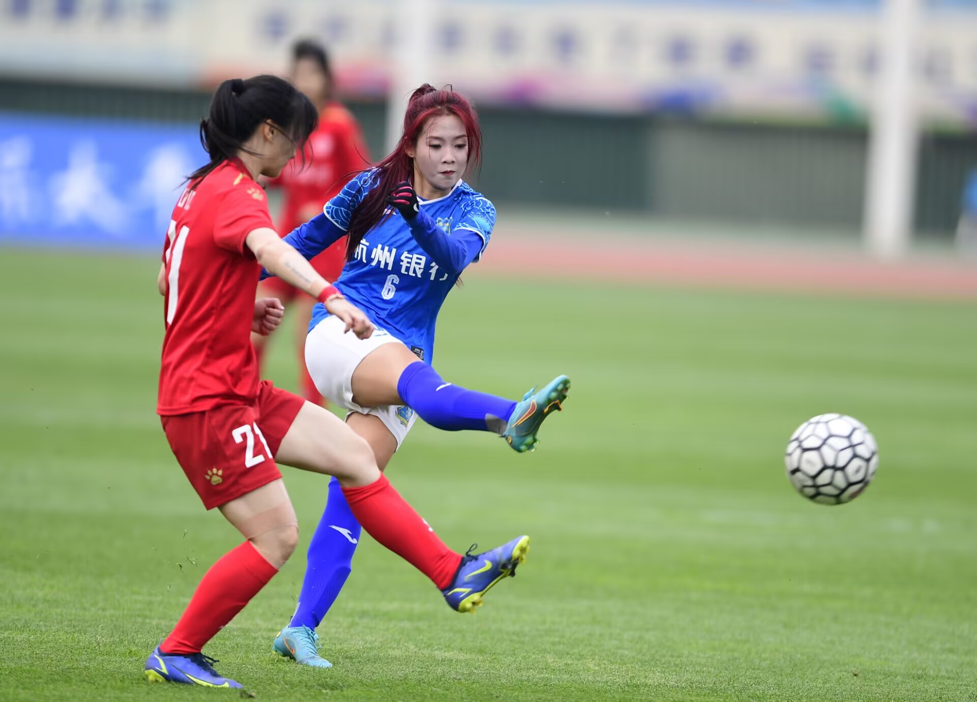 主场给力山东体彩女足21取胜杭州银行女足
