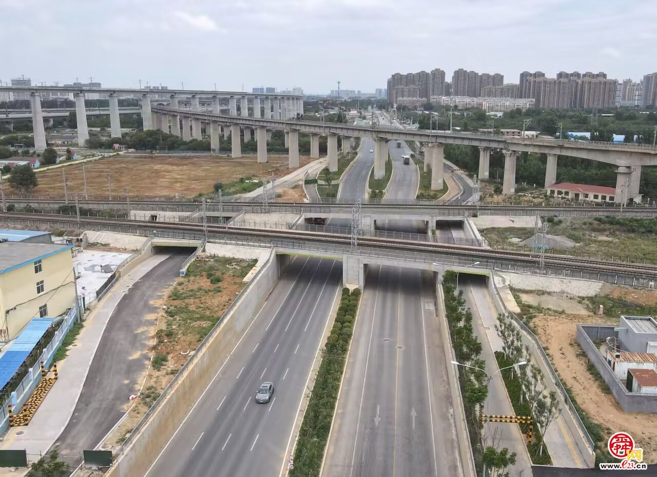 党杨路下穿铁路立交桥段实现双向通车