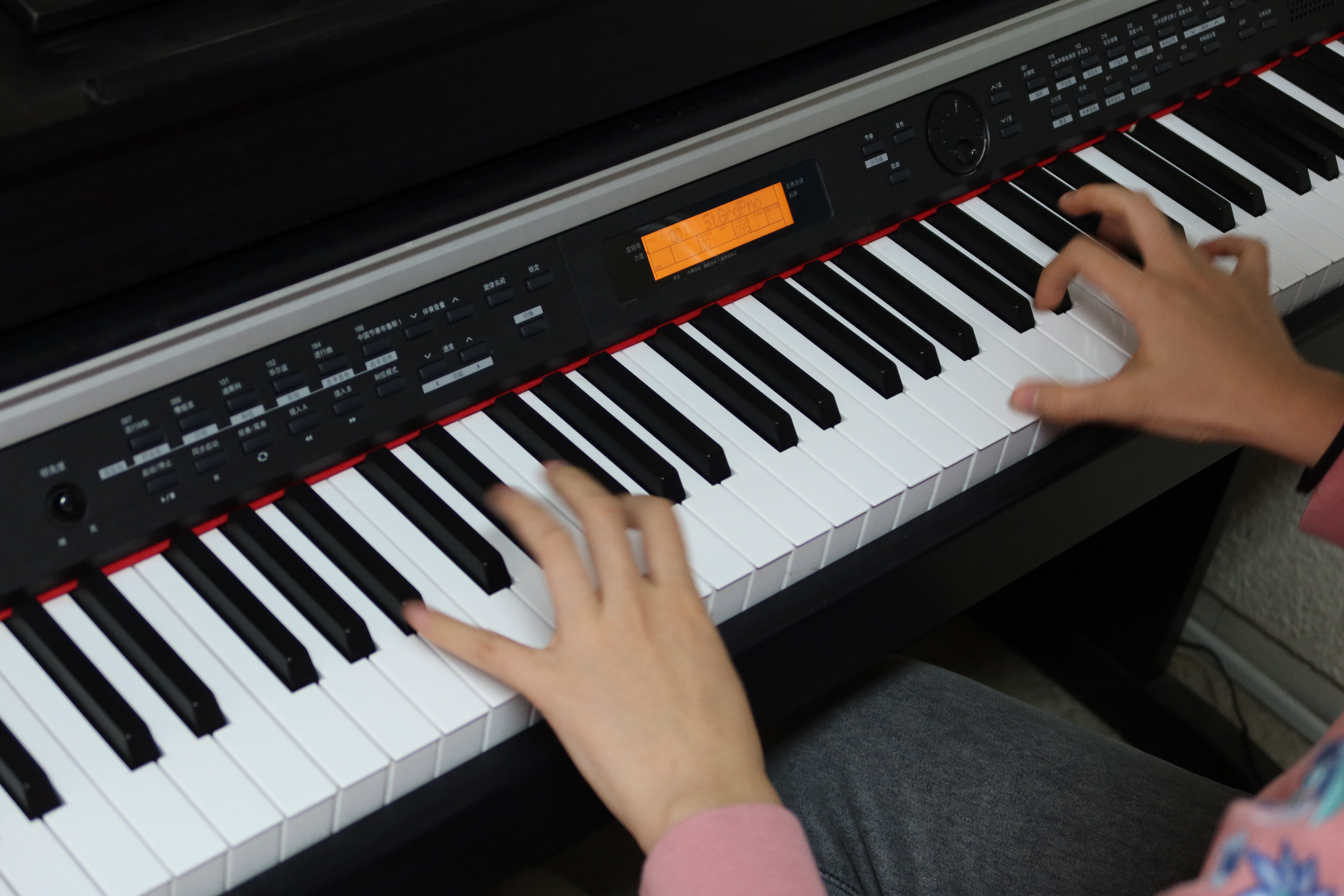 融媒·画像｜失明之后，25岁的她活出了另外一种精彩——逆境人生