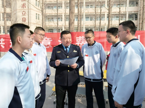 直击历城区市场监管局12345热线办理现场：优化营商环境“金纽带” 守护民生福祉“贴心线”