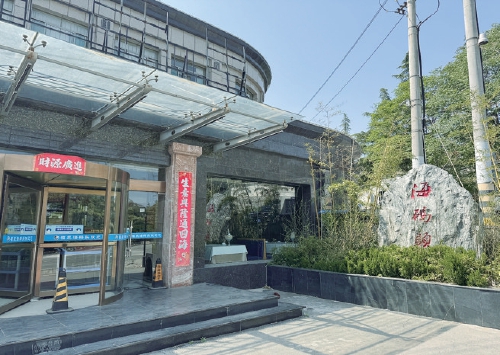 饭店突然闭店，储值卡余额无处可退 福泉海码头一分店让消费者犯了难 市场监管部门回应