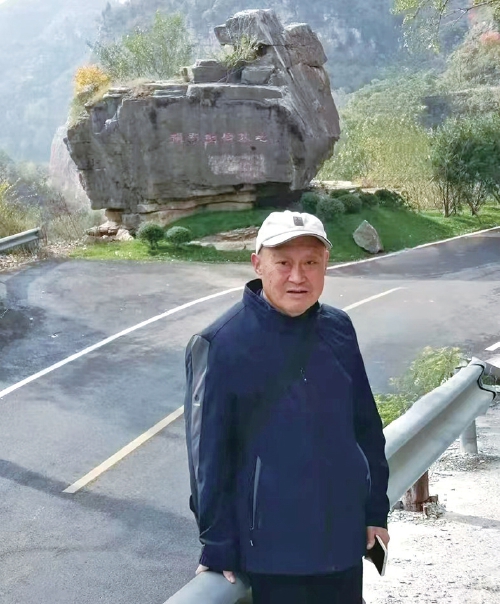 奔走山凹也闪光——追记倾情乡村振兴的文化使者赵军