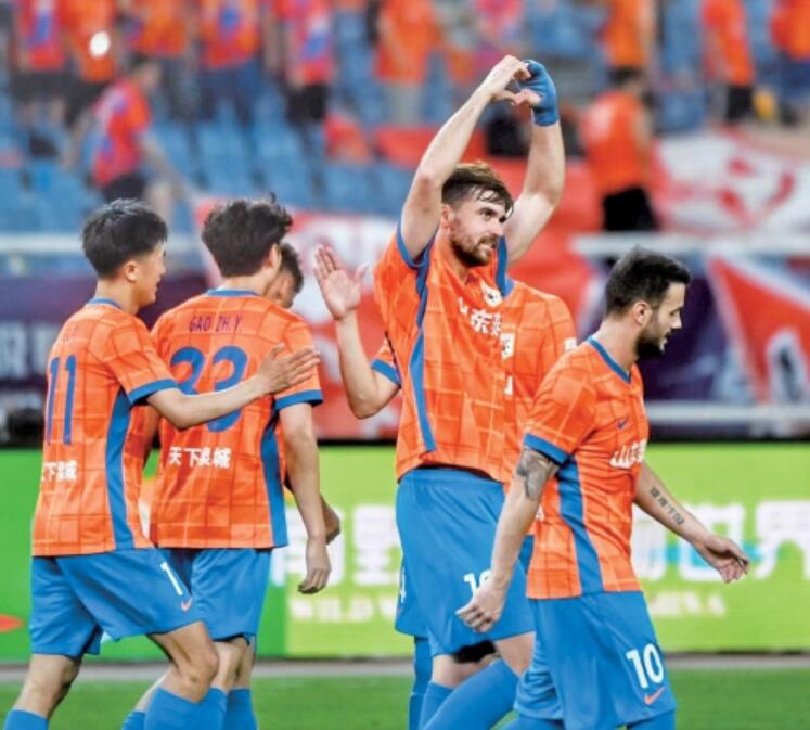主场3比1击败三镇，泰山队重返中超第五位