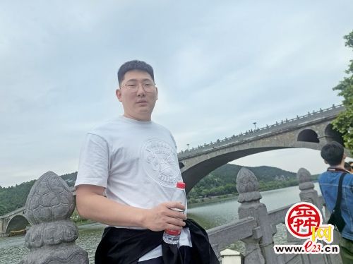“济南好人”曲浩天：“00后”退役军人、在校大学生勇救落水女孩