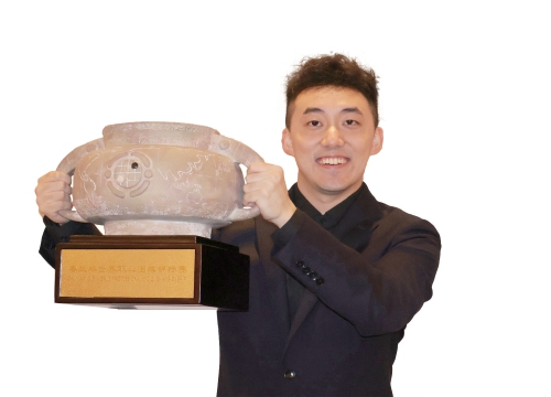 新黄河专访山东首位围棋世界冠军杨楷文：AI帮我提升了很多但也有两面性 未来希望世界大赛再拿一次冠军