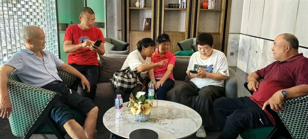 融媒·见证丨替父寻根：仅用8小时，一条短视频帮去世老兵找到亲人