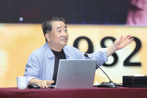 姜昆来济开讲“山东文艺四季讲堂”