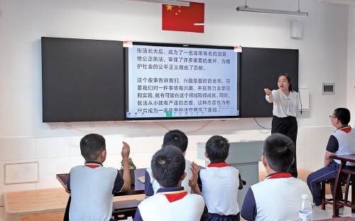 融媒·见证丨引导偏离轨道的少年重回正轨——一所学校的特殊使命
