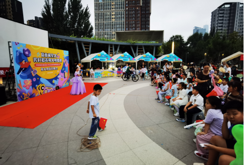 书香惠民伴夏夜，多元服务暖人心！“泉城书荟”文化市集走进环保科技园社区