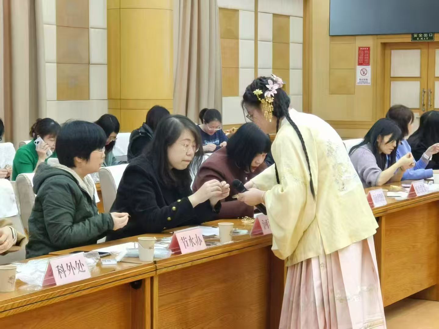 融媒·见证丨我在百花洲这一年：从“小白”到“主理人”，一名大学生的“创业逆袭”