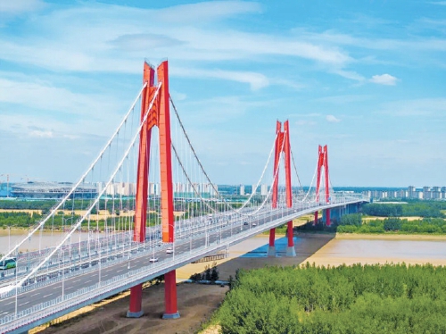 黄河凤凰大桥获评“十大最美桥梁”