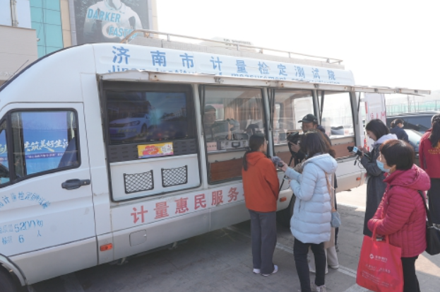 “3・15”主题活动启动 把维权服务送到群众身边