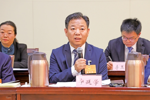 守护每一份健康期待 回应每一个民生关切——市人大常委会开展全市健全多层次医疗保障制度体系、提升医疗保障水平工作情况专题询问