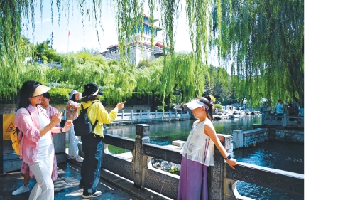 假期结束，“泉水游”人气不减